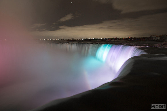 Niagara falls night shot