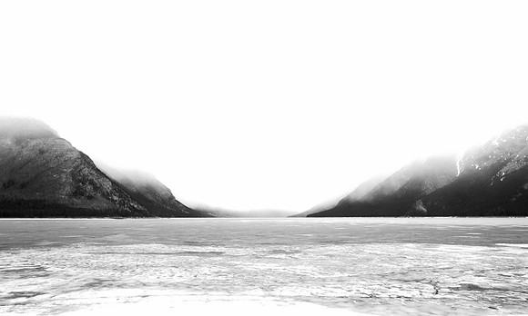 Pyramid lake