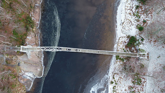Cambus O'may suspension bridge