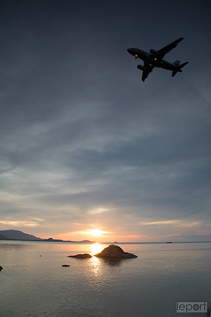 Koh Samui sunset with aircraft
